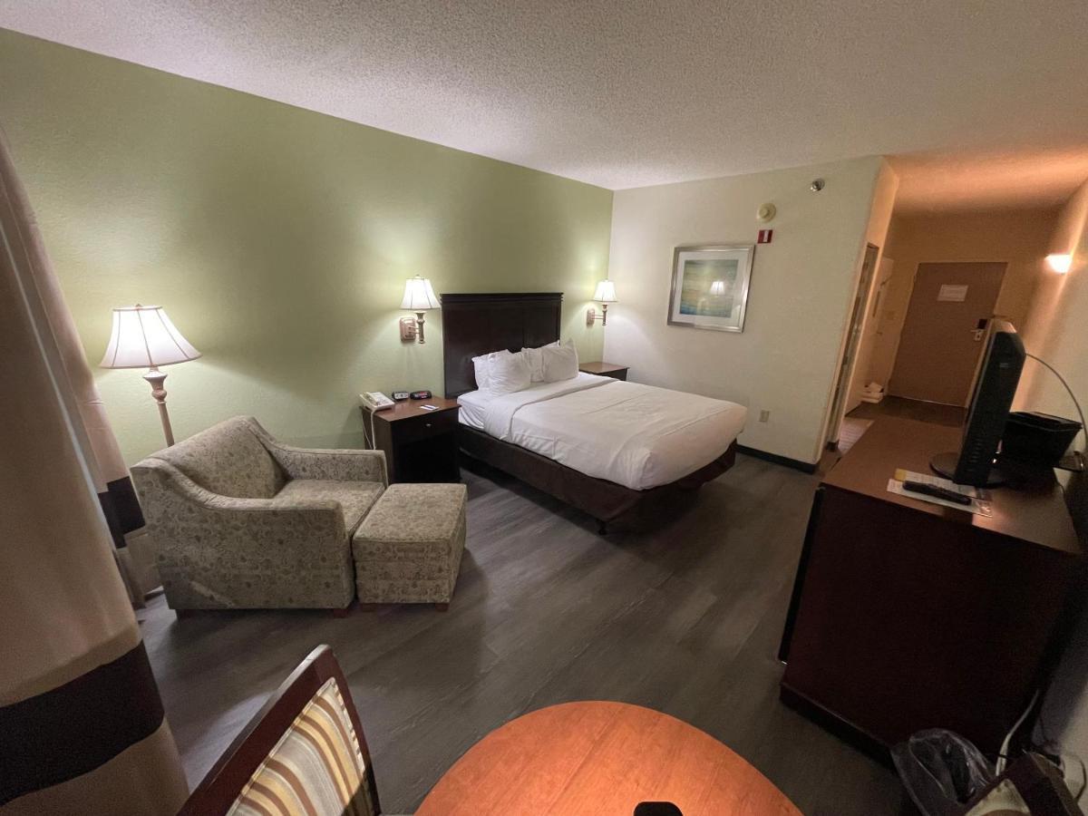 Comfort Inn Pinehurst - Southern Pines מראה חיצוני תמונה