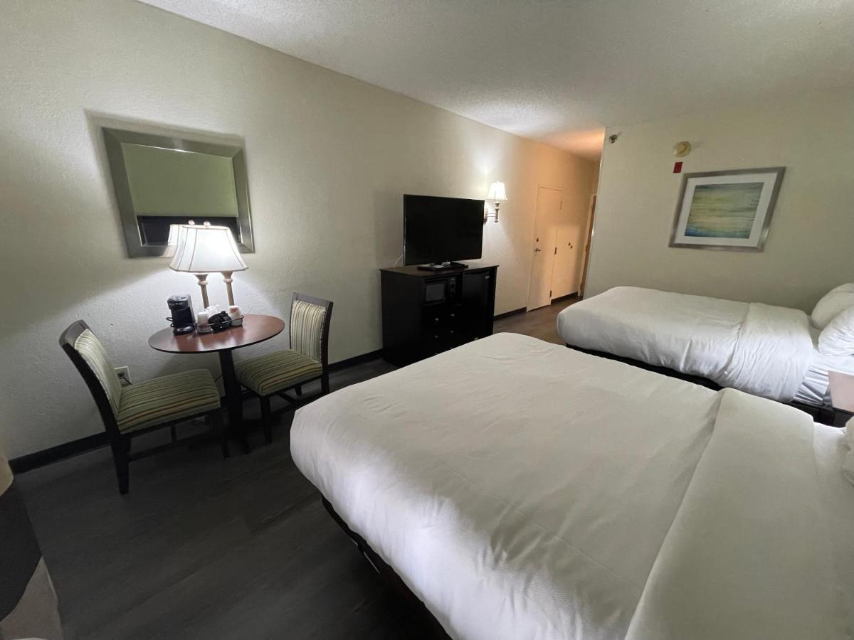 Comfort Inn Pinehurst - Southern Pines מראה חיצוני תמונה