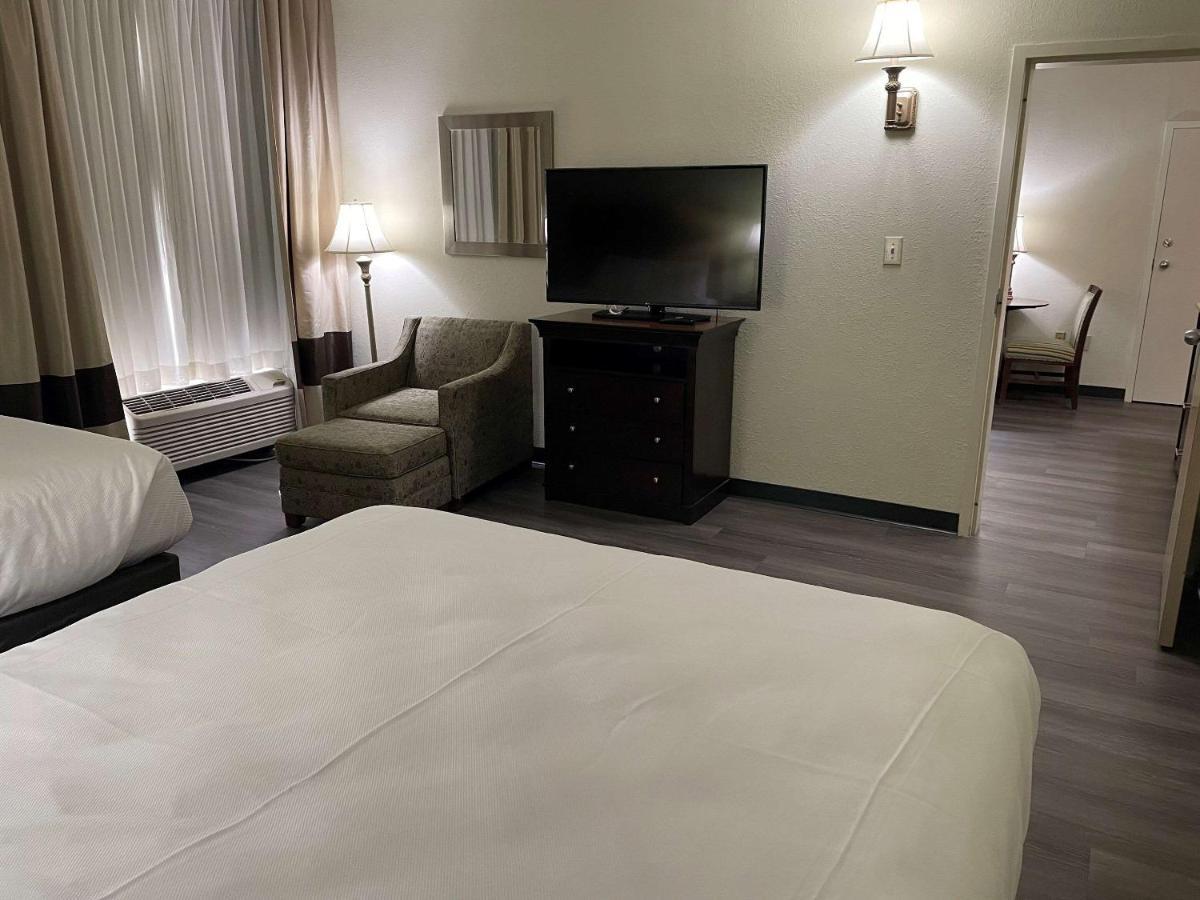 Comfort Inn Pinehurst - Southern Pines מראה חיצוני תמונה