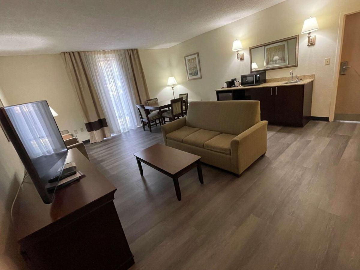 Comfort Inn Pinehurst - Southern Pines מראה חיצוני תמונה